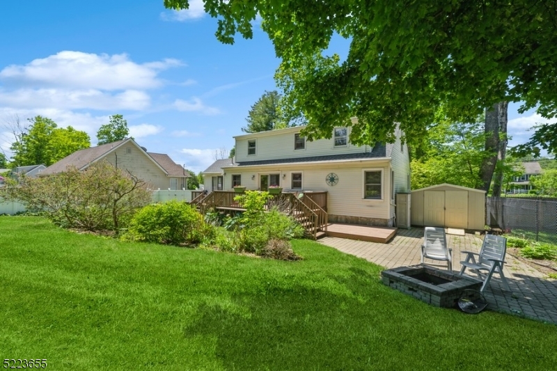 SAGINAW LAKE - Residential