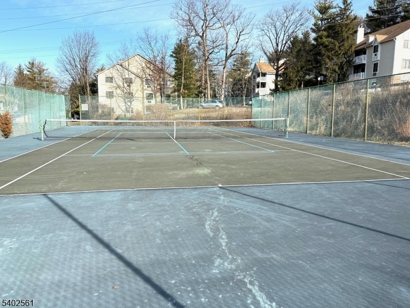 Foxwood Condominium - Residential Lease