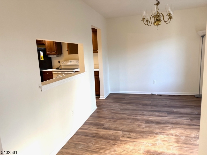 Foxwood Condominium - Residential Lease