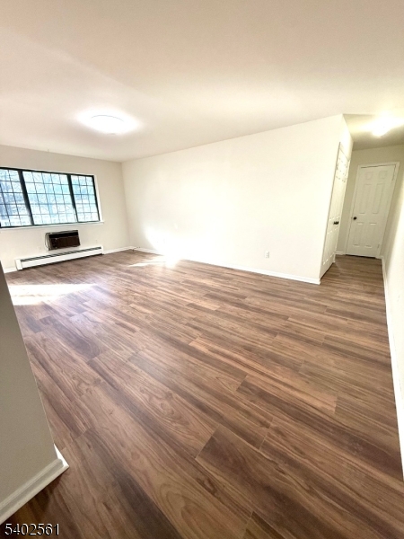 Foxwood Condominium - Residential Lease