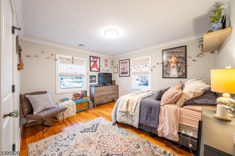 Forest Avenue - Residential