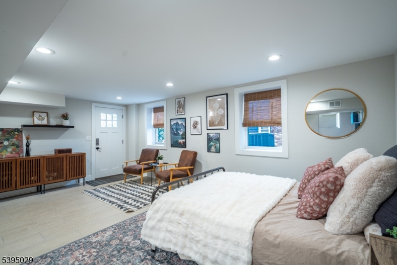 Forest Avenue - Residential