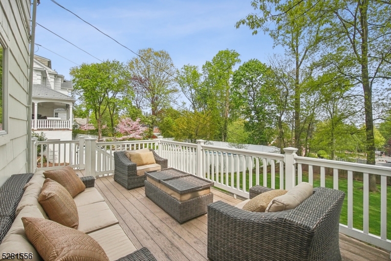 Upper Wyoming - Residential