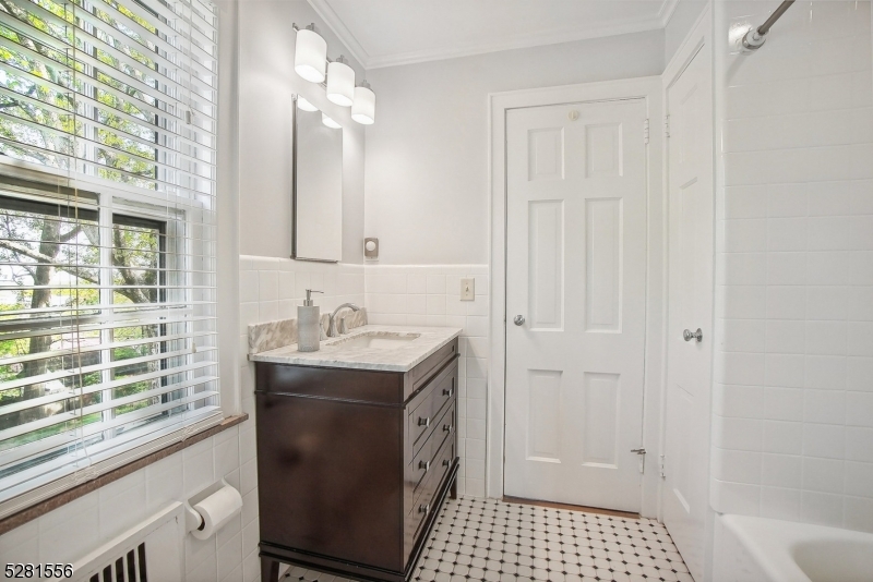 Upper Wyoming - Residential