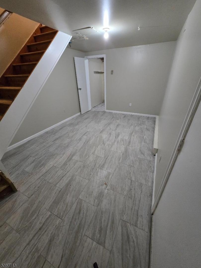 High Point County Club - Residential Lease