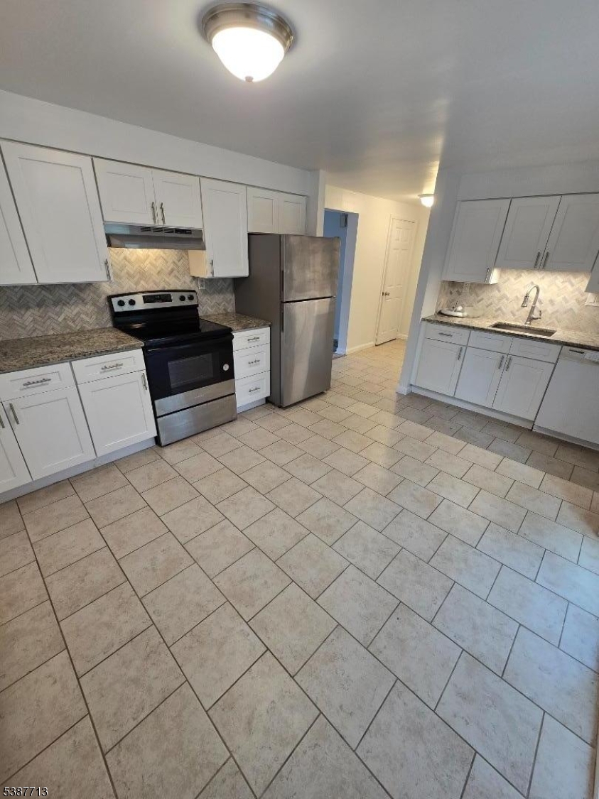 High Point County Club - Residential Lease