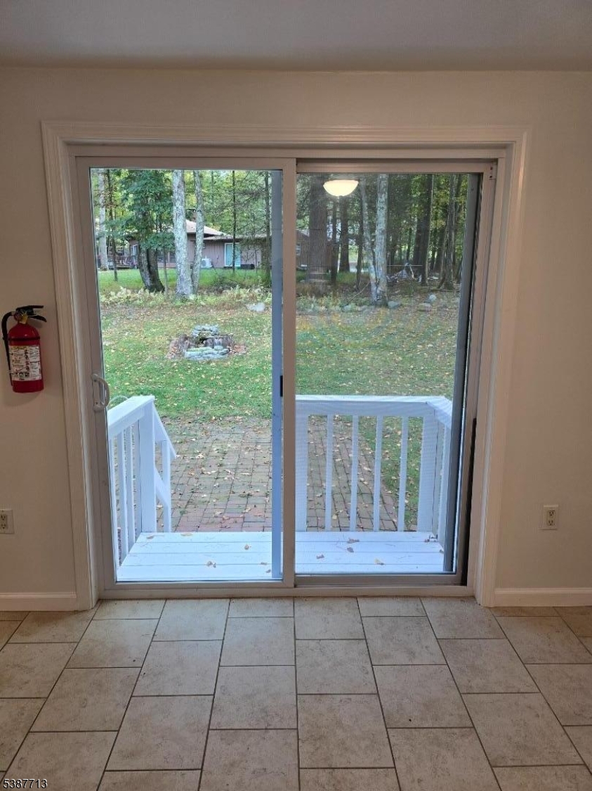 High Point County Club - Residential Lease