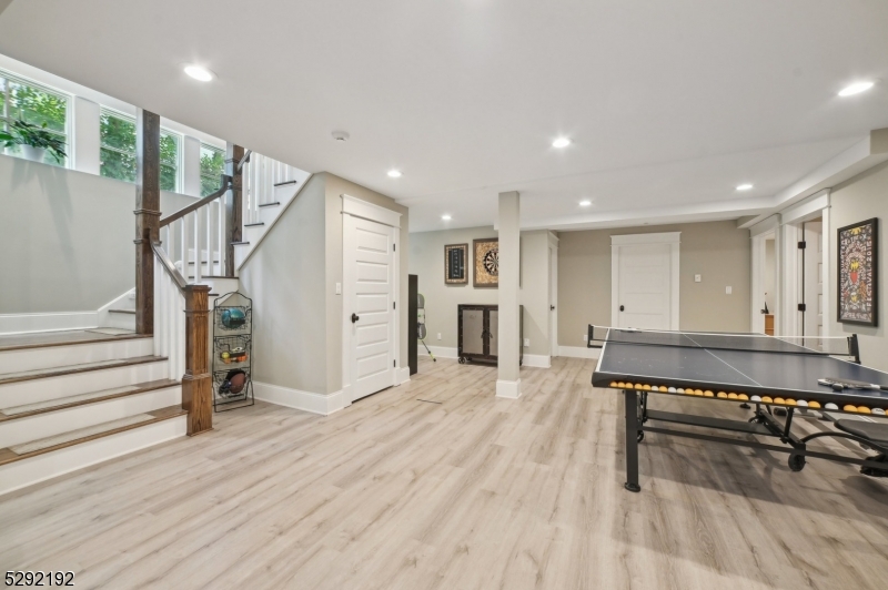 Rolling Hill - Residential