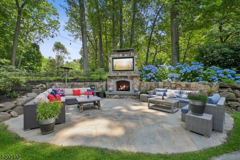 Rolling Hill - Residential