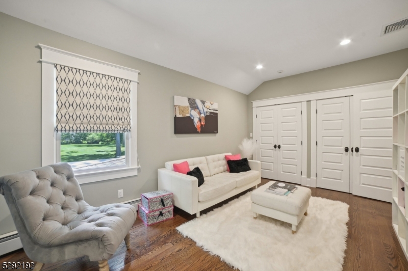 Rolling Hill - Residential