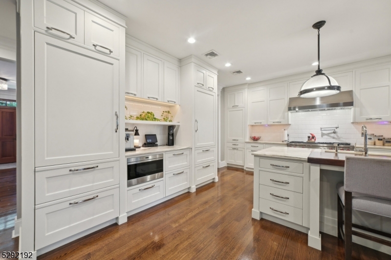 Rolling Hill - Residential