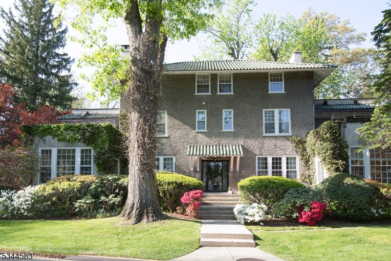 Short Hills - Residential