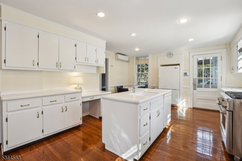 Short Hills - Residential