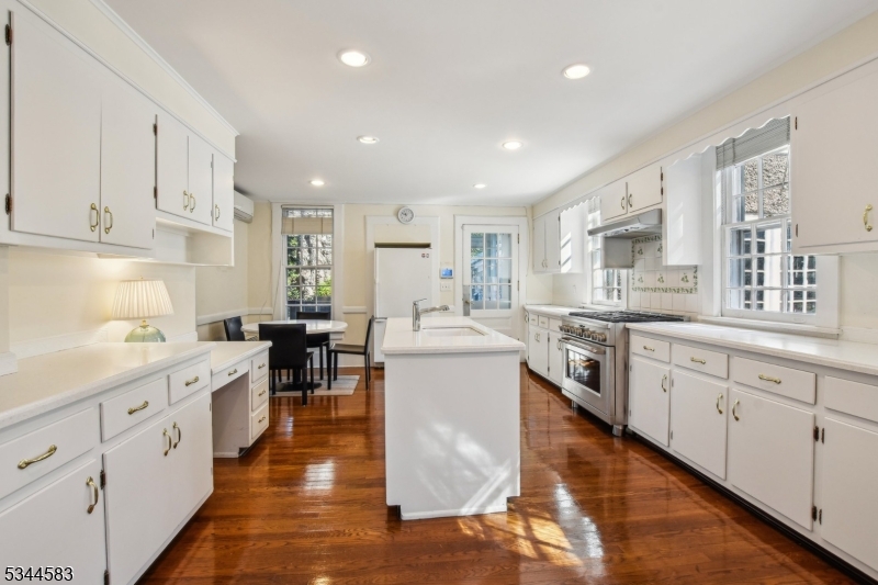 Short Hills - Residential