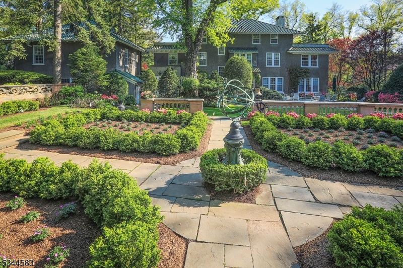 Short Hills - Residential