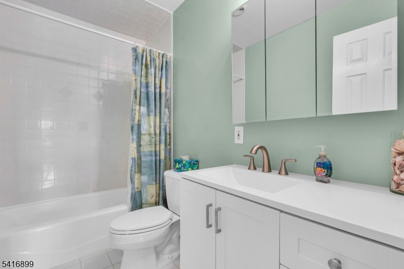 Sunset Lake - Residential