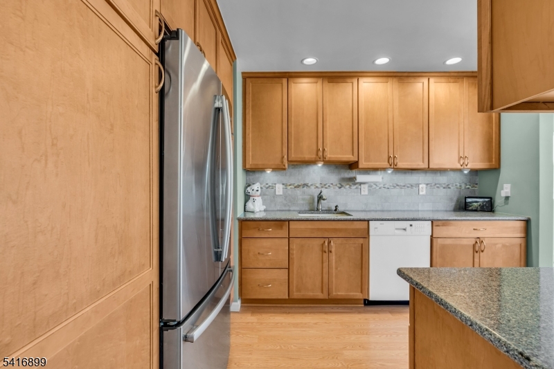 Sunset Lake - Residential