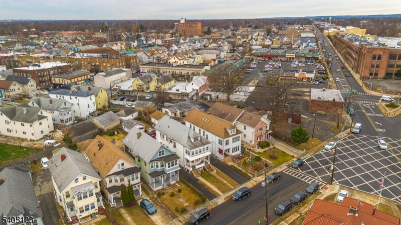 Elmora - Residential Income