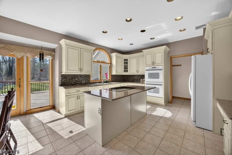 High Ridge - Residential