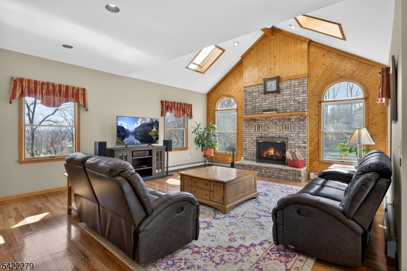 High Ridge - Residential