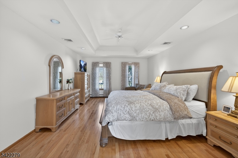 High Ridge - Residential