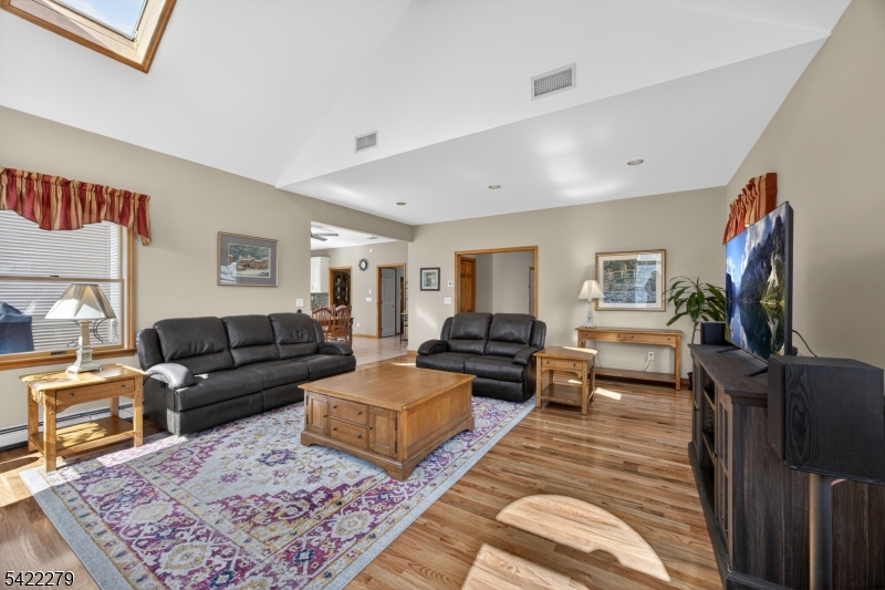 High Ridge - Residential