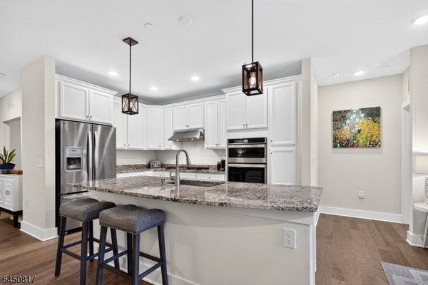 1 VANDERBILT BLVD UNIT 303, FLORHAM PARK, NJ 07932 - Image b0984fc070eb4a930642f7deba004075/4044538359