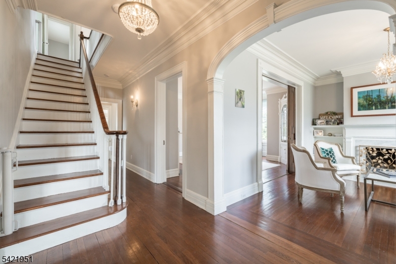 Washington's Headquarters - Residential