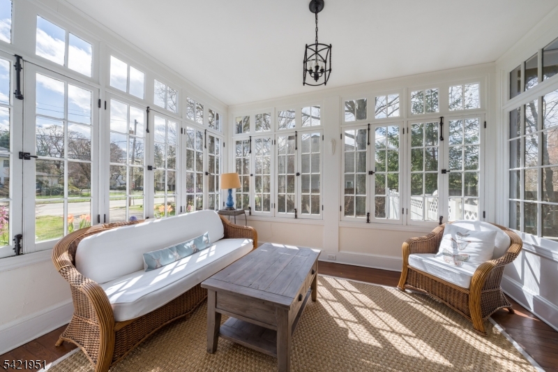 Washington's Headquarters - Residential