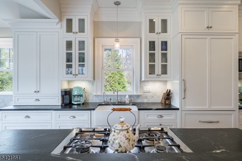 Washington's Headquarters - Residential