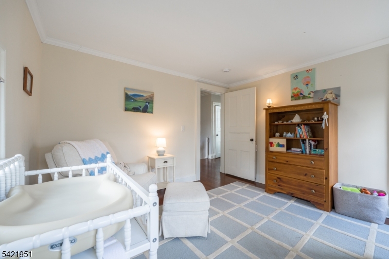 Washington's Headquarters - Residential