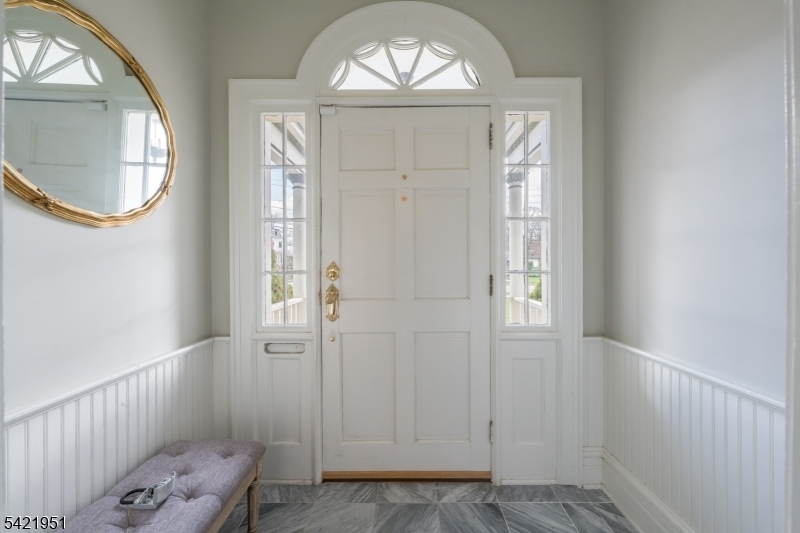 Washington's Headquarters - Residential