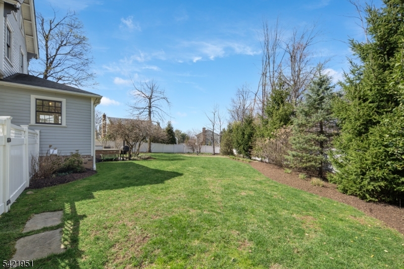 Washington's Headquarters - Residential