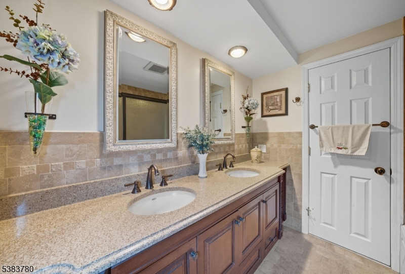 Indian Lake - Residential