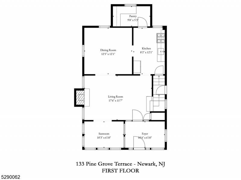 Main image without alt text