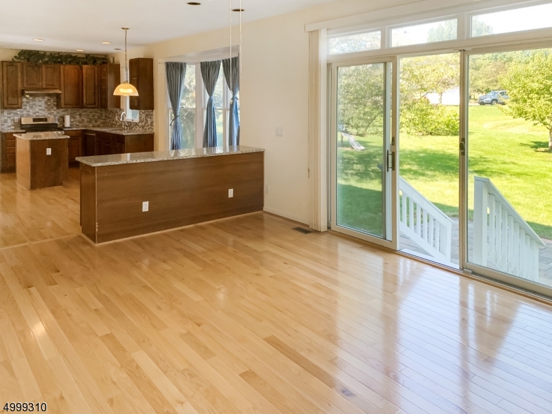 Cherry Valley Country Club - Residential Lease