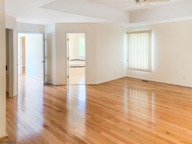 Cherry Valley Country Club - Residential Lease