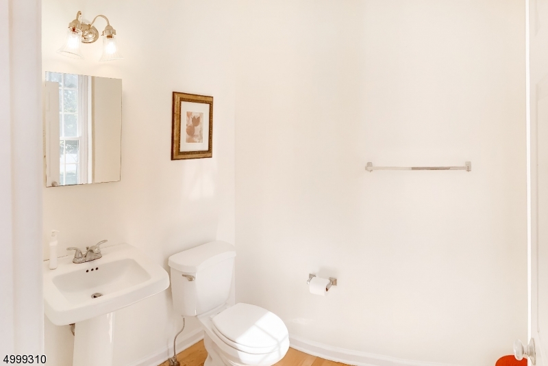 Cherry Valley Country Club - Residential Lease