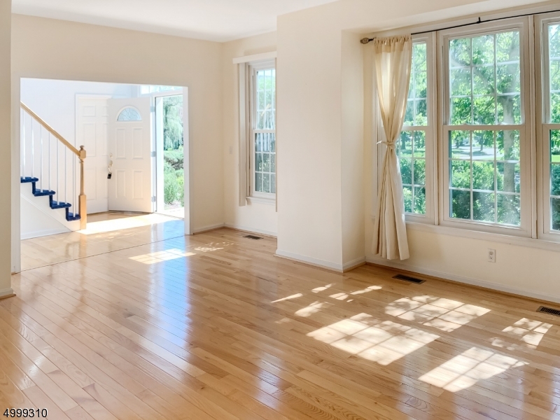 Cherry Valley Country Club - Residential Lease