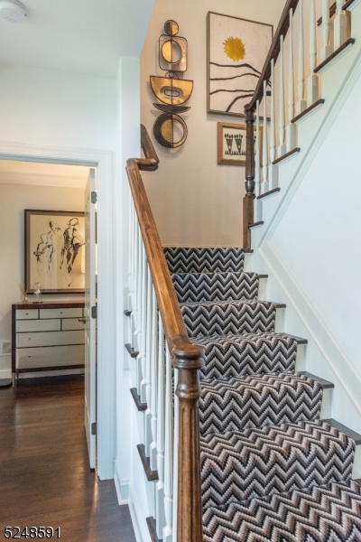 ROSEVALLE - Residential