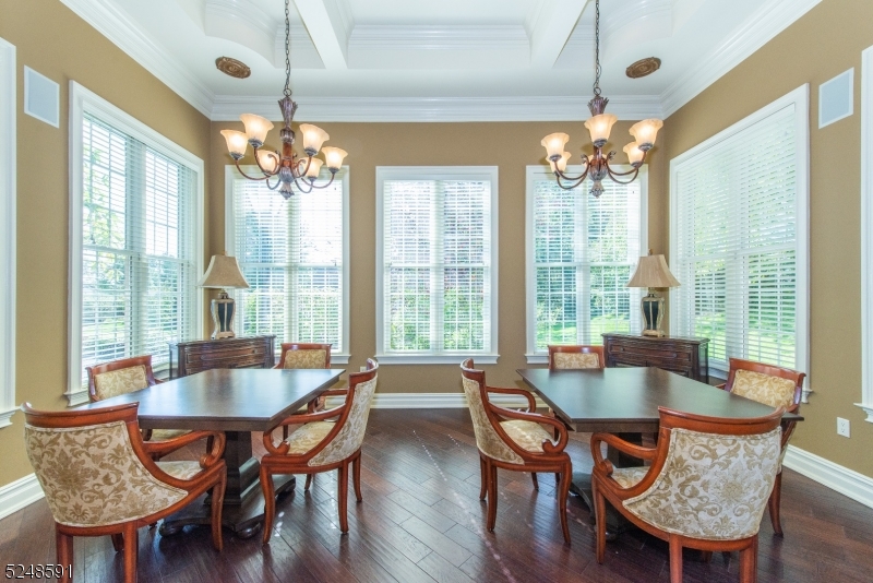 ROSEVALLE - Residential