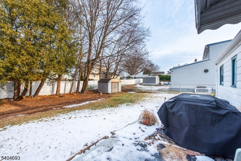 Albion - Residential Lease