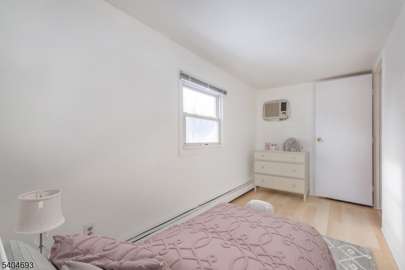 Albion - Residential Lease