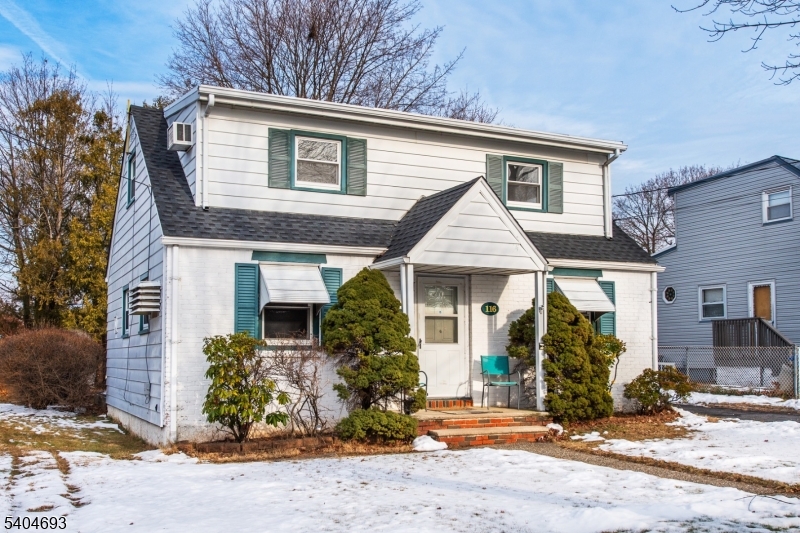 Albion - Residential Lease