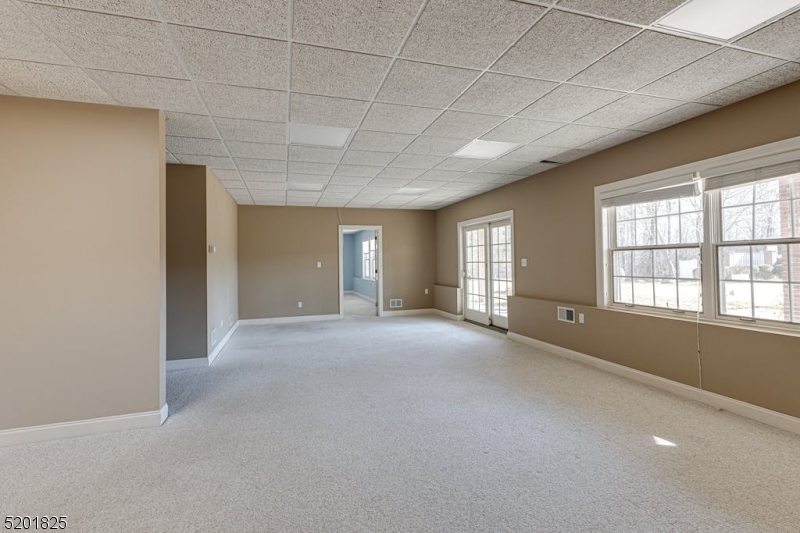 New Vernon - Residential