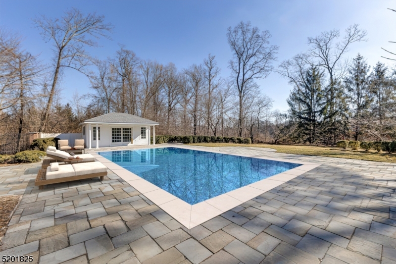 New Vernon - Residential