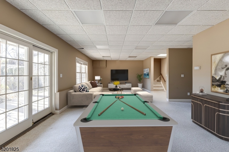 New Vernon - Residential