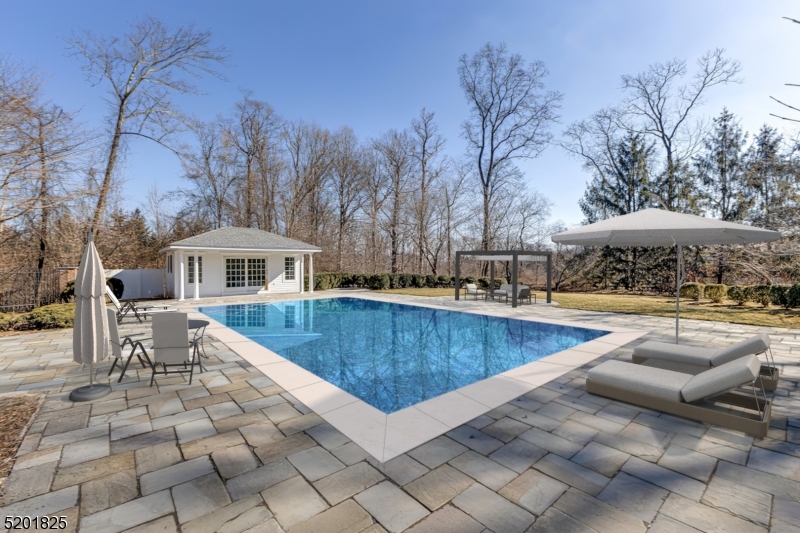 New Vernon - Residential