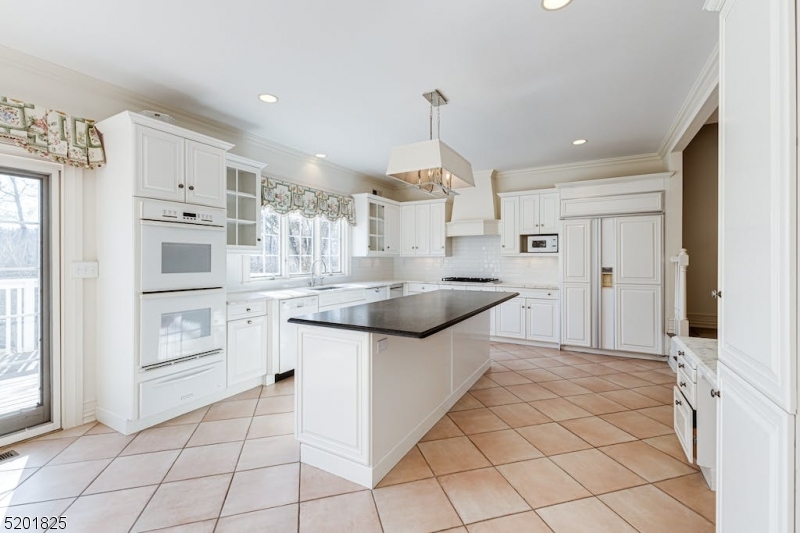 New Vernon - Residential