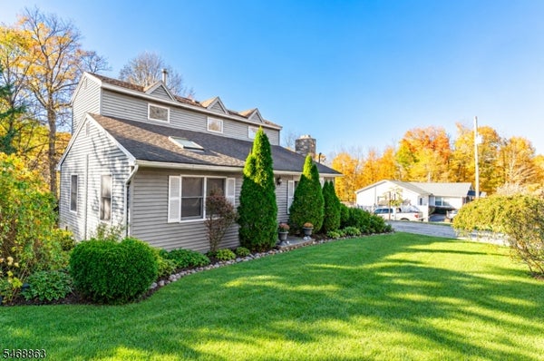 38 HIGHLAND LAKES RD, VERNON, NJ 07462 - Image b123fcb83e6d8f577aeb5f2ea2881a4d/4148823367